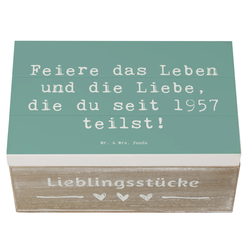 Holzkiste Spruch 1957 Geburtstag feiern Holzkiste, Kiste, Schatzkiste, Truhe, Schatulle, XXL, Erinnerungsbox, Erinnerungskiste, Dekokiste, Aufbewahrungsbox, Geschenkbox, Geschenkdose, Geburtstag, Geburtstagsgeschenk, Geschenk