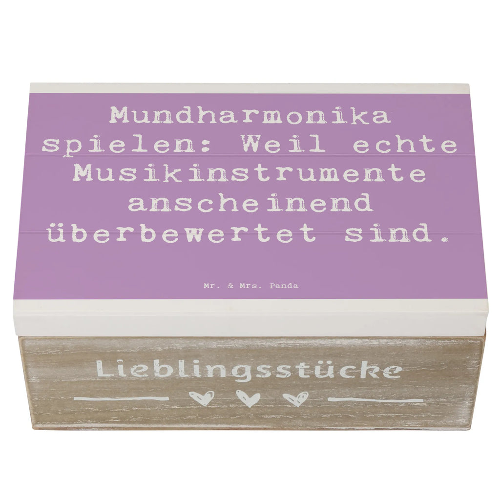 Holzkiste Spruch Mundharmonika spielen: Weil echte Musikinstrumente anscheinend überbewertet sind. Holzkiste, Kiste, Schatzkiste, Truhe, Schatulle, XXL, Erinnerungsbox, Erinnerungskiste, Dekokiste, Aufbewahrungsbox, Geschenkbox, Geschenkdose, Instrumente, Geschenke Musiker, Musikliebhaber