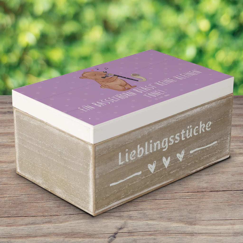 Holzkiste Ein Bassethorn bläst keine kleinen Töne! Holzkiste, Kiste, Schatzkiste, Truhe, Schatulle, XXL, Erinnerungsbox, Erinnerungskiste, Dekokiste, Aufbewahrungsbox, Geschenkbox, Geschenkdose, Instrumente, Geschenke Musiker, Musikliebhaber