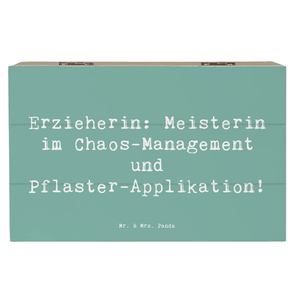 Holzkiste Spruch Erzieherin Chaos-Management Holzkiste, Kiste, Schatzkiste, Truhe, Schatulle, XXL, Erinnerungsbox, Erinnerungskiste, Dekokiste, Aufbewahrungsbox, Geschenkbox, Geschenkdose, Beruf, Ausbildung, Jubiläum, Abschied, Rente, Kollege, Kollegin, Geschenk, Schenken, Arbeitskollege, Mitarbeiter, Firma, Danke, Dankeschön