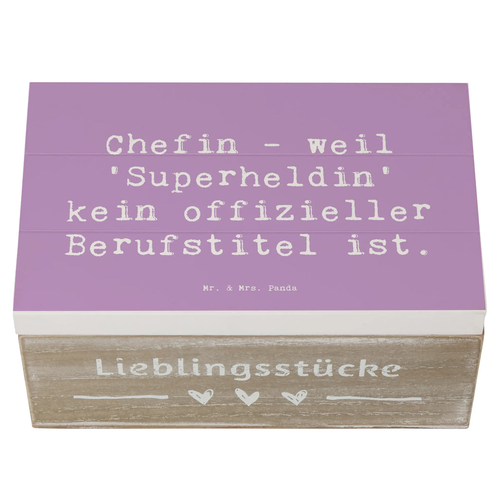 Holzkiste Spruch Chefin - weil 'Superheldin' kein offizieller Berufstitel ist. Holzkiste, Kiste, Schatzkiste, Truhe, Schatulle, XXL, Erinnerungsbox, Erinnerungskiste, Dekokiste, Aufbewahrungsbox, Geschenkbox, Geschenkdose, Beruf, Ausbildung, Jubiläum, Abschied, Rente, Kollege, Kollegin, Geschenk, Schenken, Arbeitskollege, Mitarbeiter, Firma, Danke, Dankeschön