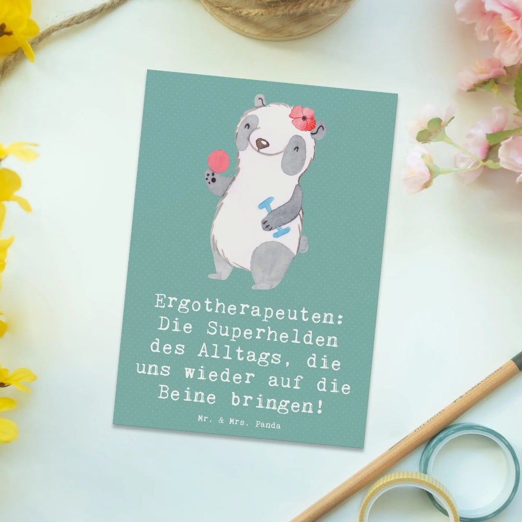 Postkarte Ergotherapeutin Superhelden Postkarte, Karte, Geschenkkarte, Grußkarte, Einladung, Ansichtskarte, Geburtstagskarte, Einladungskarte, Dankeskarte, Ansichtskarten, Einladung Geburtstag, Einladungskarten Geburtstag, Beruf, Ausbildung, Jubiläum, Abschied, Rente, Kollege, Kollegin, Geschenk, Schenken, Arbeitskollege, Mitarbeiter, Firma, Danke, Dankeschön