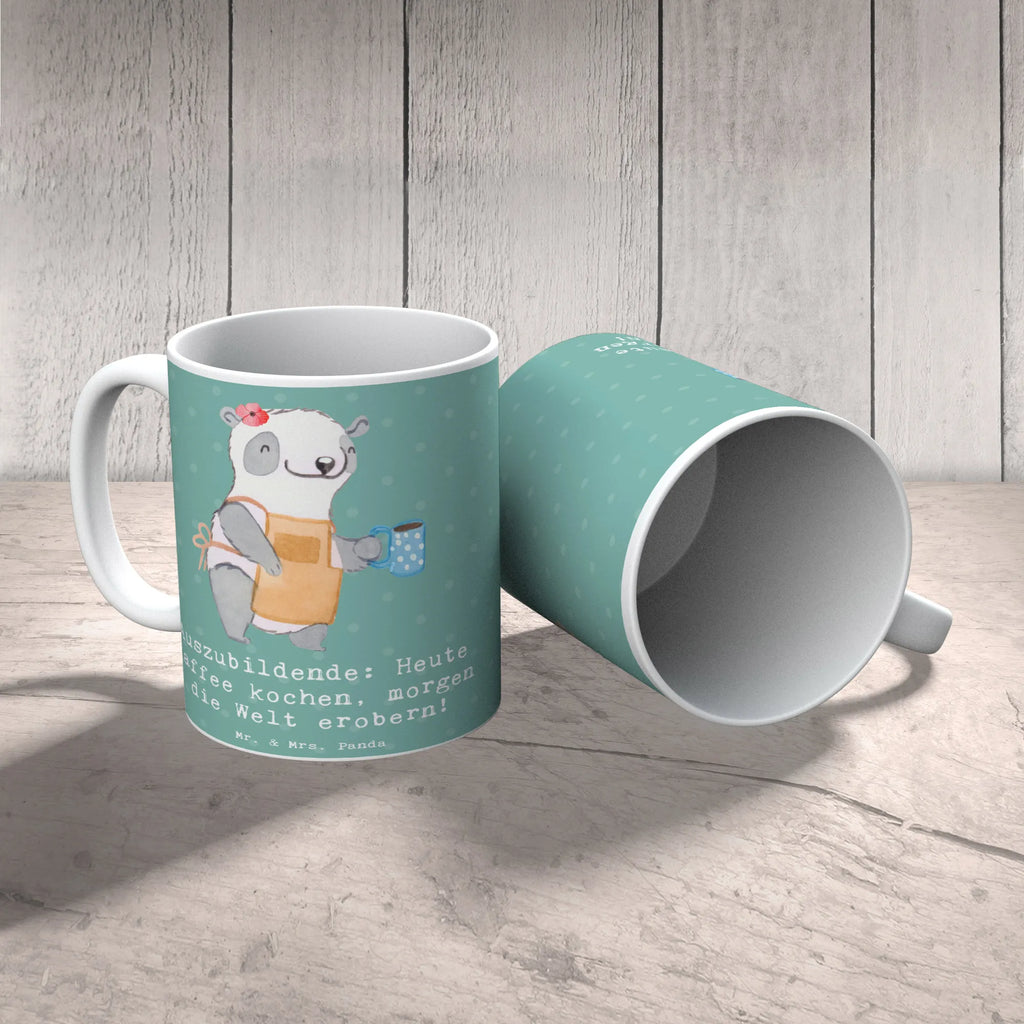 Tasse Auszubildender Abenteuer Tasse, Kaffeetasse, Teetasse, Becher, Kaffeebecher, Teebecher, Keramiktasse, Porzellantasse, Büro Tasse, Geschenk Tasse, Tasse Sprüche, Tasse Motive, Kaffeetassen, Tasse bedrucken, Designer Tasse, Cappuccino Tassen, Schöne Teetassen, Beruf, Ausbildung, Jubiläum, Abschied, Rente, Kollege, Kollegin, Geschenk, Schenken, Arbeitskollege, Mitarbeiter, Firma, Danke, Dankeschön