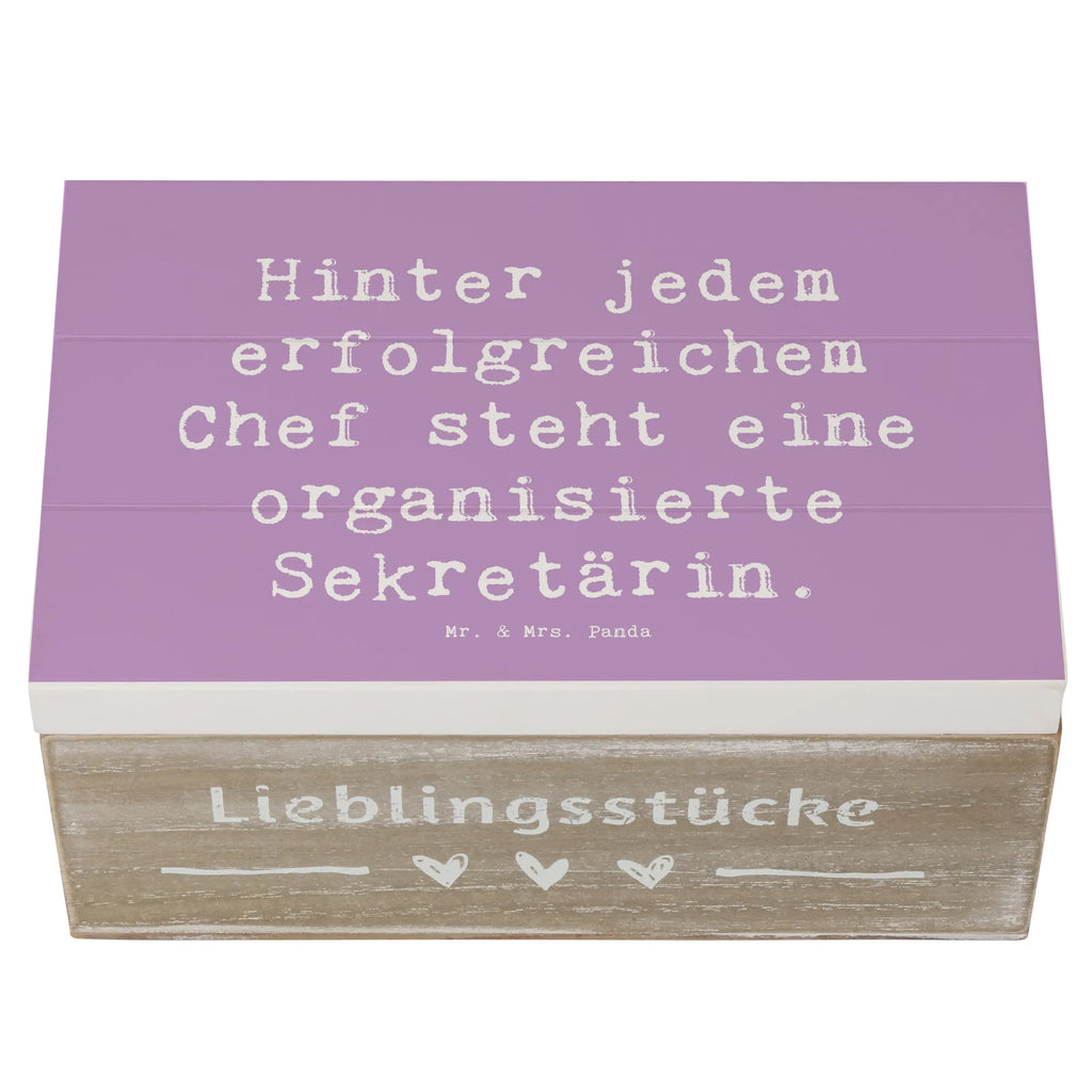 Holzkiste Spruch Hinter jedem erfolgreichem Chef steht eine organisierte Sekretärin. Holzkiste, Kiste, Schatzkiste, Truhe, Schatulle, XXL, Erinnerungsbox, Erinnerungskiste, Dekokiste, Aufbewahrungsbox, Geschenkbox, Geschenkdose, Beruf, Ausbildung, Jubiläum, Abschied, Rente, Kollege, Kollegin, Geschenk, Schenken, Arbeitskollege, Mitarbeiter, Firma, Danke, Dankeschön