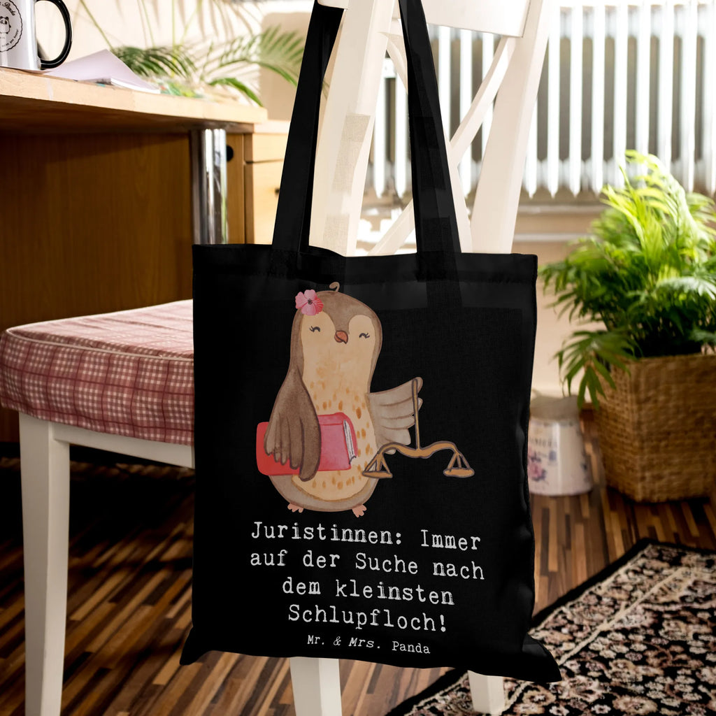 Tragetasche Juristin Schlupfloch Beuteltasche, Beutel, Einkaufstasche, Jutebeutel, Stoffbeutel, Tasche, Shopper, Umhängetasche, Strandtasche, Schultertasche, Stofftasche, Tragetasche, Badetasche, Jutetasche, Einkaufstüte, Laptoptasche, Beruf, Ausbildung, Jubiläum, Abschied, Rente, Kollege, Kollegin, Geschenk, Schenken, Arbeitskollege, Mitarbeiter, Firma, Danke, Dankeschön