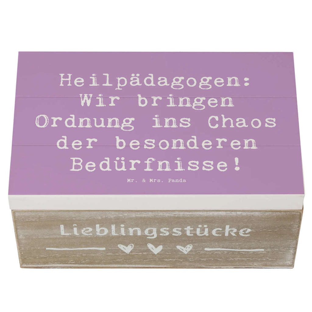 Holzkiste Spruch Heilpädagogin Chaosordnung Holzkiste, Kiste, Schatzkiste, Truhe, Schatulle, XXL, Erinnerungsbox, Erinnerungskiste, Dekokiste, Aufbewahrungsbox, Geschenkbox, Geschenkdose, Beruf, Ausbildung, Jubiläum, Abschied, Rente, Kollege, Kollegin, Geschenk, Schenken, Arbeitskollege, Mitarbeiter, Firma, Danke, Dankeschön