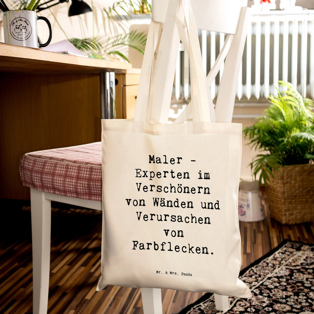 Tragetasche Spruch Maler - Experten im Verschönern von Wänden und Verursachen von Farbflecken. Beuteltasche, Beutel, Einkaufstasche, Jutebeutel, Stoffbeutel, Tasche, Shopper, Umhängetasche, Strandtasche, Schultertasche, Stofftasche, Tragetasche, Badetasche, Jutetasche, Einkaufstüte, Laptoptasche, Beruf, Ausbildung, Jubiläum, Abschied, Rente, Kollege, Kollegin, Geschenk, Schenken, Arbeitskollege, Mitarbeiter, Firma, Danke, Dankeschön