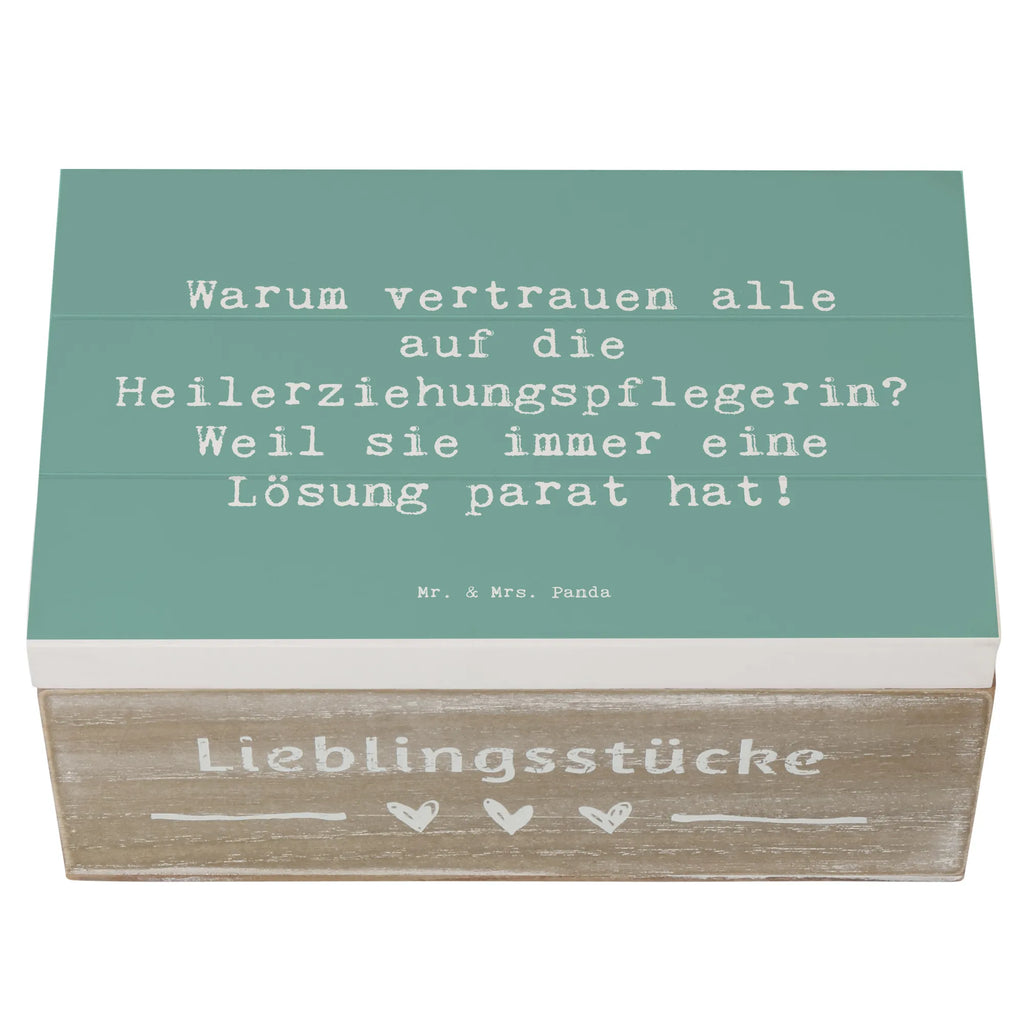 Holzkiste Spruch Heilerziehungspflegerin Lösungsexpertin Holzkiste, Kiste, Schatzkiste, Truhe, Schatulle, XXL, Erinnerungsbox, Erinnerungskiste, Dekokiste, Aufbewahrungsbox, Geschenkbox, Geschenkdose, Beruf, Ausbildung, Jubiläum, Abschied, Rente, Kollege, Kollegin, Geschenk, Schenken, Arbeitskollege, Mitarbeiter, Firma, Danke, Dankeschön