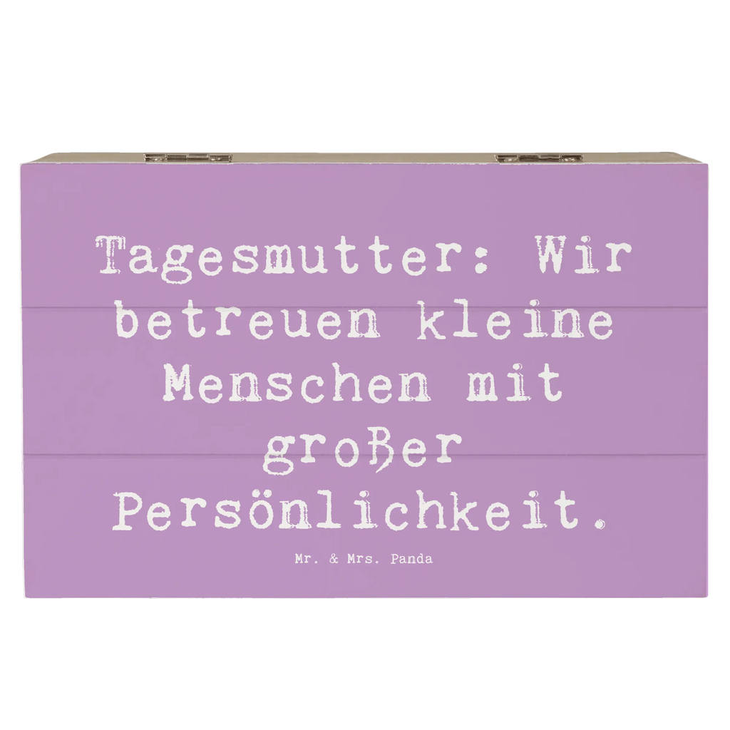 Holzkiste Spruch Tagesmutter Persönlichkeit Holzkiste, Kiste, Schatzkiste, Truhe, Schatulle, XXL, Erinnerungsbox, Erinnerungskiste, Dekokiste, Aufbewahrungsbox, Geschenkbox, Geschenkdose, Beruf, Ausbildung, Jubiläum, Abschied, Rente, Kollege, Kollegin, Geschenk, Schenken, Arbeitskollege, Mitarbeiter, Firma, Danke, Dankeschön