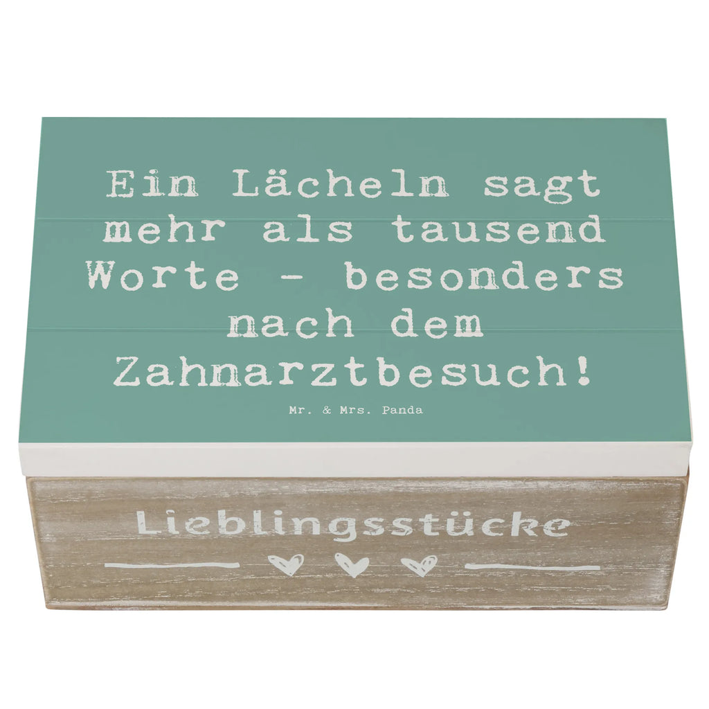 Holzkiste Spruch Zahnärztin Lächeln Holzkiste, Kiste, Schatzkiste, Truhe, Schatulle, XXL, Erinnerungsbox, Erinnerungskiste, Dekokiste, Aufbewahrungsbox, Geschenkbox, Geschenkdose, Beruf, Ausbildung, Jubiläum, Abschied, Rente, Kollege, Kollegin, Geschenk, Schenken, Arbeitskollege, Mitarbeiter, Firma, Danke, Dankeschön