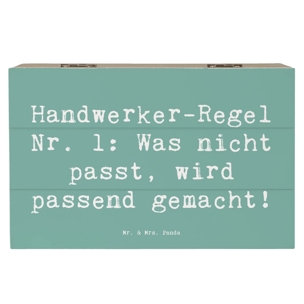 Holzkiste Spruch Handwerker-Regel Nr. 1: Was nicht passt, wird passend gemacht! Holzkiste, Kiste, Schatzkiste, Truhe, Schatulle, XXL, Erinnerungsbox, Erinnerungskiste, Dekokiste, Aufbewahrungsbox, Geschenkbox, Geschenkdose, Beruf, Ausbildung, Jubiläum, Abschied, Rente, Kollege, Kollegin, Geschenk, Schenken, Arbeitskollege, Mitarbeiter, Firma, Danke, Dankeschön