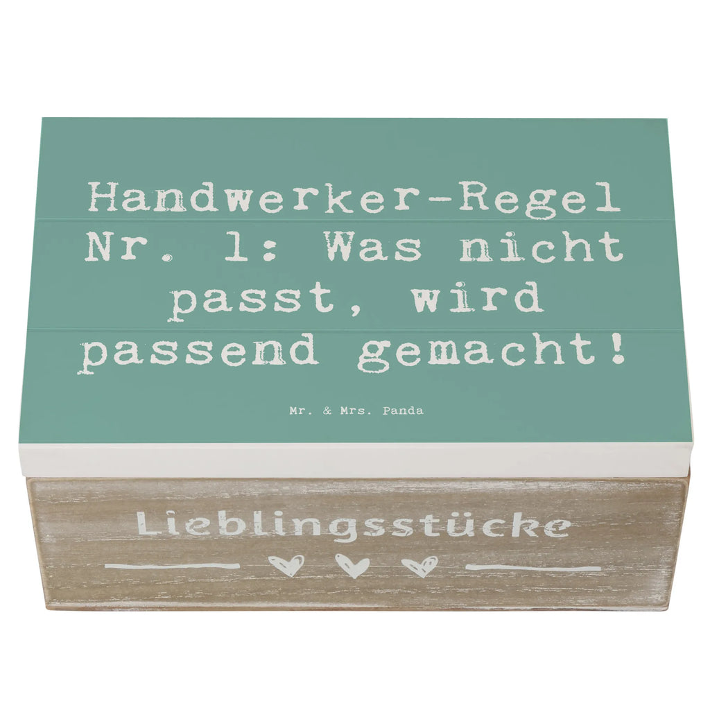 Holzkiste Spruch Handwerker-Regel Nr. 1: Was nicht passt, wird passend gemacht! Holzkiste, Kiste, Schatzkiste, Truhe, Schatulle, XXL, Erinnerungsbox, Erinnerungskiste, Dekokiste, Aufbewahrungsbox, Geschenkbox, Geschenkdose, Beruf, Ausbildung, Jubiläum, Abschied, Rente, Kollege, Kollegin, Geschenk, Schenken, Arbeitskollege, Mitarbeiter, Firma, Danke, Dankeschön