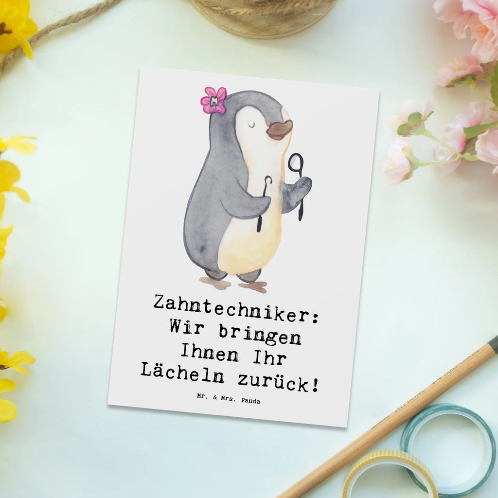 Postkarte Zahntechniker: Wir bringen Ihnen Ihr Lächeln zurück! Postkarte, Karte, Geschenkkarte, Grußkarte, Einladung, Ansichtskarte, Geburtstagskarte, Einladungskarte, Dankeskarte, Ansichtskarten, Einladung Geburtstag, Einladungskarten Geburtstag, Beruf, Ausbildung, Jubiläum, Abschied, Rente, Kollege, Kollegin, Geschenk, Schenken, Arbeitskollege, Mitarbeiter, Firma, Danke, Dankeschön