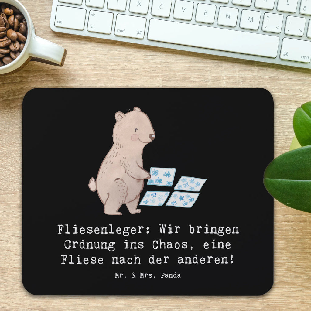 Mauspad Fliesenleger: Wir bringen Ordnung ins Chaos, eine Fliese nach der anderen! Mousepad, Computer zubehör, Büroausstattung, PC Zubehör, Arbeitszimmer, Mauspad, Einzigartiges Mauspad, Designer Mauspad, Mausunterlage, Mauspad Büro, Beruf, Ausbildung, Jubiläum, Abschied, Rente, Kollege, Kollegin, Geschenk, Schenken, Arbeitskollege, Mitarbeiter, Firma, Danke, Dankeschön