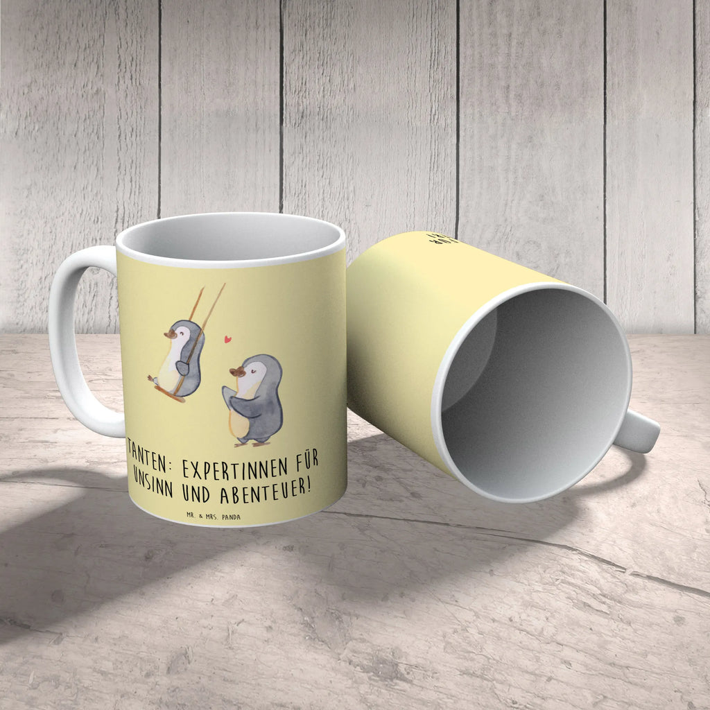 Tasse Tante Abenteuer Tasse, Kaffeetasse, Teetasse, Becher, Kaffeebecher, Teebecher, Keramiktasse, Porzellantasse, Büro Tasse, Geschenk Tasse, Tasse Sprüche, Tasse Motive, Kaffeetassen, Tasse bedrucken, Designer Tasse, Cappuccino Tassen, Schöne Teetassen, Familie, Vatertag, Muttertag, Bruder, Schwester, Mama, Papa, Oma, Opa