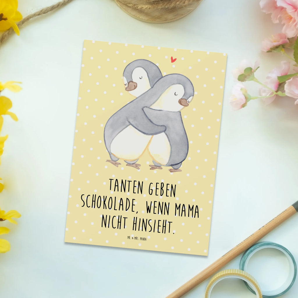 Postkarte Tanten geben Schokolade, wenn Mama nicht hinsieht. Postkarte, Karte, Geschenkkarte, Grußkarte, Einladung, Ansichtskarte, Geburtstagskarte, Einladungskarte, Dankeskarte, Ansichtskarten, Einladung Geburtstag, Einladungskarten Geburtstag, Familie, Vatertag, Muttertag, Bruder, Schwester, Mama, Papa, Oma, Opa