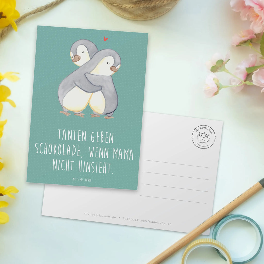 Postkarte Tanten geben Schokolade, wenn Mama nicht hinsieht. Postkarte, Karte, Geschenkkarte, Grußkarte, Einladung, Ansichtskarte, Geburtstagskarte, Einladungskarte, Dankeskarte, Ansichtskarten, Einladung Geburtstag, Einladungskarten Geburtstag, Familie, Vatertag, Muttertag, Bruder, Schwester, Mama, Papa, Oma, Opa