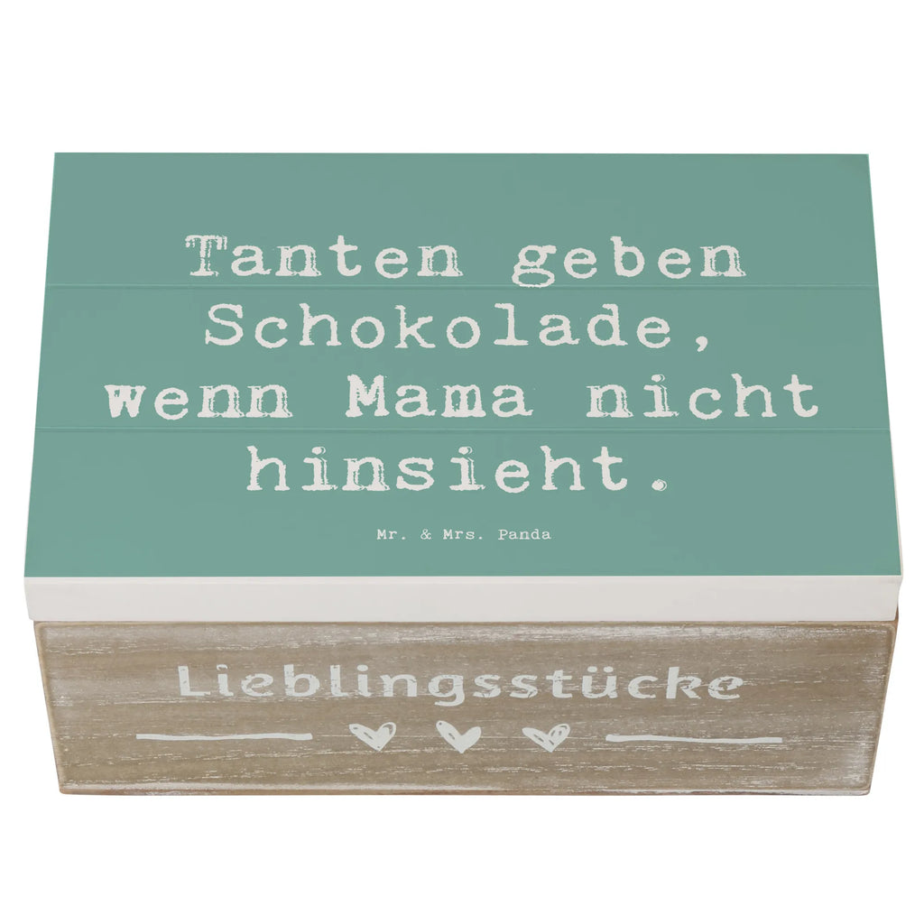 Holzkiste Spruch Tanten geben Schokolade, wenn Mama nicht hinsieht. Holzkiste, Kiste, Schatzkiste, Truhe, Schatulle, XXL, Erinnerungsbox, Erinnerungskiste, Dekokiste, Aufbewahrungsbox, Geschenkbox, Geschenkdose, Familie, Vatertag, Muttertag, Bruder, Schwester, Mama, Papa, Oma, Opa