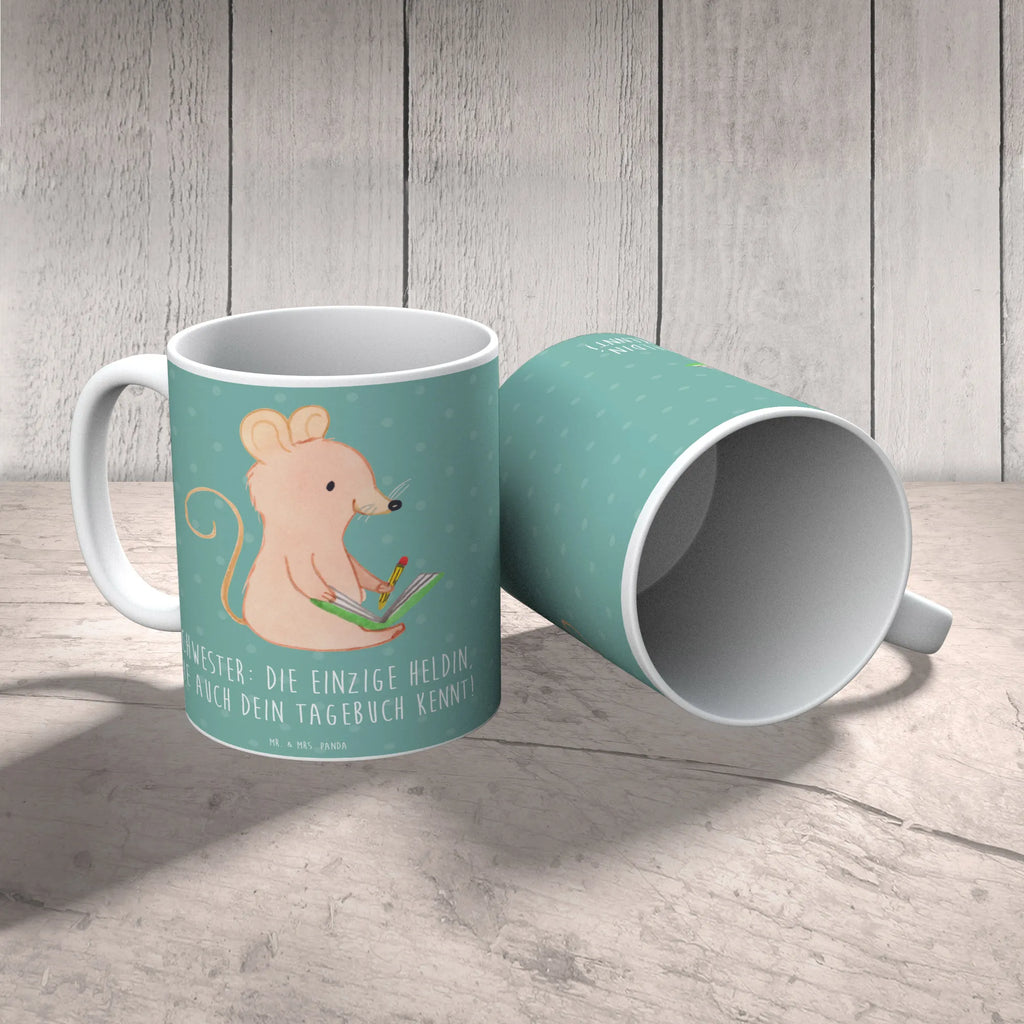 Tasse Schwester Heldin Tasse, Kaffeetasse, Teetasse, Becher, Kaffeebecher, Teebecher, Keramiktasse, Porzellantasse, Büro Tasse, Geschenk Tasse, Tasse Sprüche, Tasse Motive, Kaffeetassen, Tasse bedrucken, Designer Tasse, Cappuccino Tassen, Schöne Teetassen, Familie, Vatertag, Muttertag, Bruder, Schwester, Mama, Papa, Oma, Opa