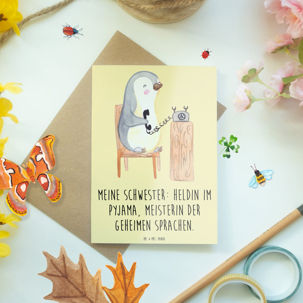 Grußkarte Schwester Heldin Grußkarte, Klappkarte, Einladungskarte, Glückwunschkarte, Hochzeitskarte, Geburtstagskarte, Karte, Ansichtskarten, Familie, Vatertag, Muttertag, Bruder, Schwester, Mama, Papa, Oma, Opa