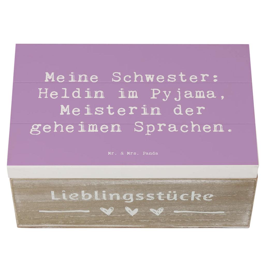 Holzkiste Spruch Schwester Heldin Holzkiste, Kiste, Schatzkiste, Truhe, Schatulle, XXL, Erinnerungsbox, Erinnerungskiste, Dekokiste, Aufbewahrungsbox, Geschenkbox, Geschenkdose, Familie, Vatertag, Muttertag, Bruder, Schwester, Mama, Papa, Oma, Opa