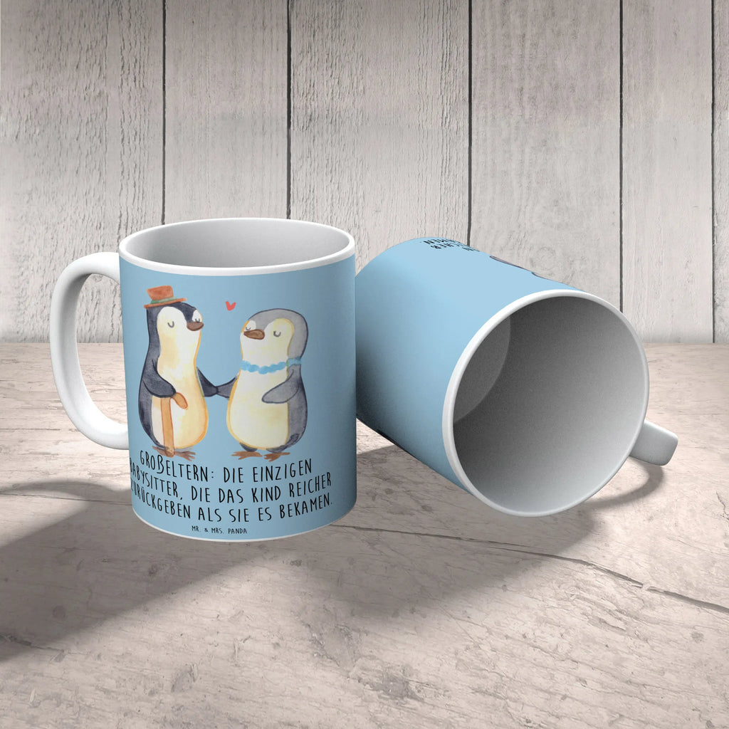 Tasse Großeltern Babysitter Tasse, Kaffeetasse, Teetasse, Becher, Kaffeebecher, Teebecher, Keramiktasse, Porzellantasse, Büro Tasse, Geschenk Tasse, Tasse Sprüche, Tasse Motive, Kaffeetassen, Tasse bedrucken, Designer Tasse, Cappuccino Tassen, Schöne Teetassen, Familie, Vatertag, Muttertag, Bruder, Schwester, Mama, Papa, Oma, Opa