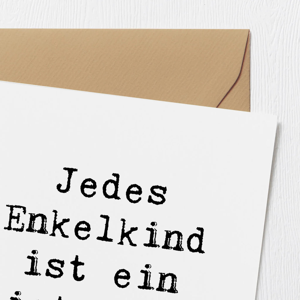 Deluxe Karte Spruch Enkelkinder Meisterwerk Karte, Grußkarte, Klappkarte, Einladungskarte, Glückwunschkarte, Hochzeitskarte, Geburtstagskarte, Hochwertige Grußkarte, Hochwertige Klappkarte, Familie, Vatertag, Muttertag, Bruder, Schwester, Mama, Papa, Oma, Opa