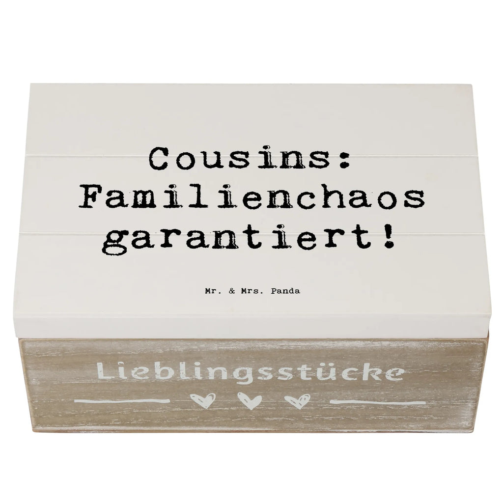 Holzkiste Spruch Cousin Abenteuer Holzkiste, Kiste, Schatzkiste, Truhe, Schatulle, XXL, Erinnerungsbox, Erinnerungskiste, Dekokiste, Aufbewahrungsbox, Geschenkbox, Geschenkdose, Familie, Vatertag, Muttertag, Bruder, Schwester, Mama, Papa, Oma, Opa