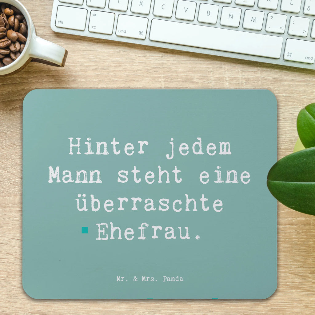 Mauspad Spruch Überraschte Ehefrau Mousepad, Computer zubehör, Büroausstattung, PC Zubehör, Arbeitszimmer, Mauspad, Einzigartiges Mauspad, Designer Mauspad, Mausunterlage, Mauspad Büro, Familie, Vatertag, Muttertag, Bruder, Schwester, Mama, Papa, Oma, Opa