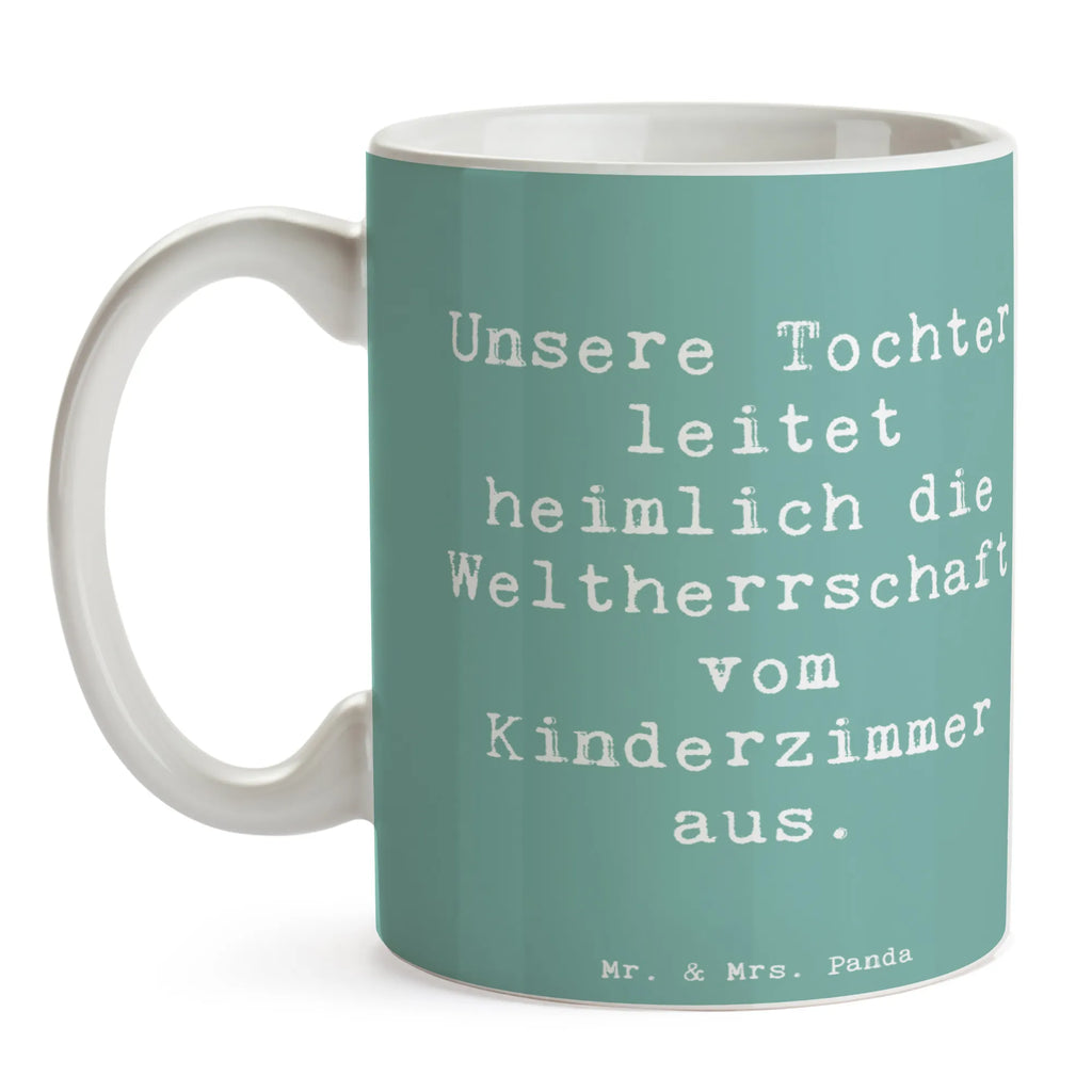 Tasse Spruch Tochter Weltherrschaft Tasse, Kaffeetasse, Teetasse, Becher, Kaffeebecher, Teebecher, Keramiktasse, Porzellantasse, Büro Tasse, Geschenk Tasse, Tasse Sprüche, Tasse Motive, Kaffeetassen, Tasse bedrucken, Designer Tasse, Cappuccino Tassen, Schöne Teetassen, Familie, Vatertag, Muttertag, Bruder, Schwester, Mama, Papa, Oma, Opa