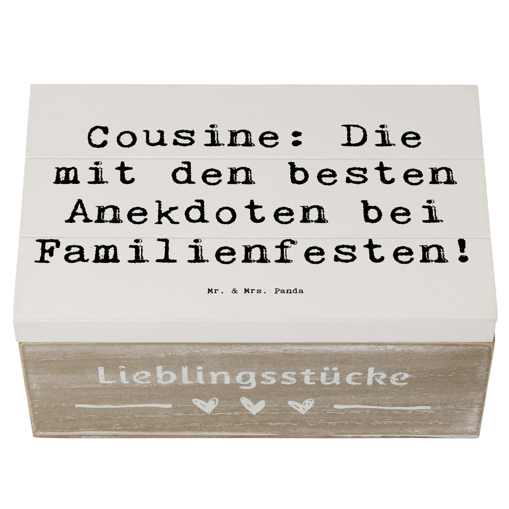 Holzkiste Spruch Cousine Anekdoten Holzkiste, Kiste, Schatzkiste, Truhe, Schatulle, XXL, Erinnerungsbox, Erinnerungskiste, Dekokiste, Aufbewahrungsbox, Geschenkbox, Geschenkdose, Familie, Vatertag, Muttertag, Bruder, Schwester, Mama, Papa, Oma, Opa