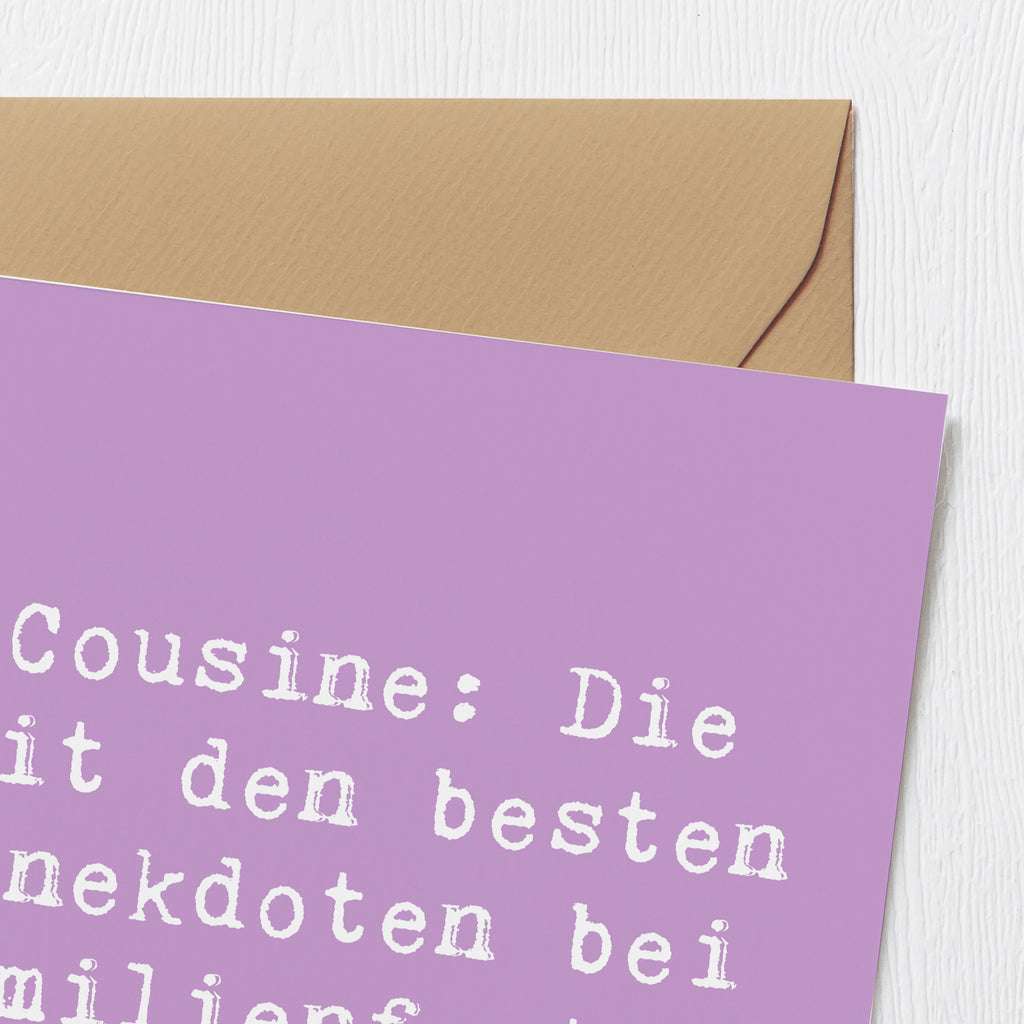 Deluxe Karte Spruch Cousine Anekdoten Karte, Grußkarte, Klappkarte, Einladungskarte, Glückwunschkarte, Hochzeitskarte, Geburtstagskarte, Hochwertige Grußkarte, Hochwertige Klappkarte, Familie, Vatertag, Muttertag, Bruder, Schwester, Mama, Papa, Oma, Opa