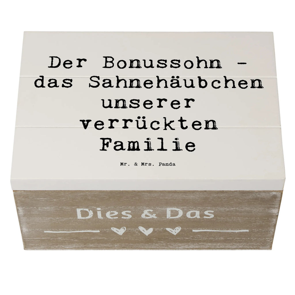 Holzkiste Spruch Der Bonussohn Holzkiste, Kiste, Schatzkiste, Truhe, Schatulle, XXL, Erinnerungsbox, Erinnerungskiste, Dekokiste, Aufbewahrungsbox, Geschenkbox, Geschenkdose, Familie, Vatertag, Muttertag, Bruder, Schwester, Mama, Papa, Oma, Opa