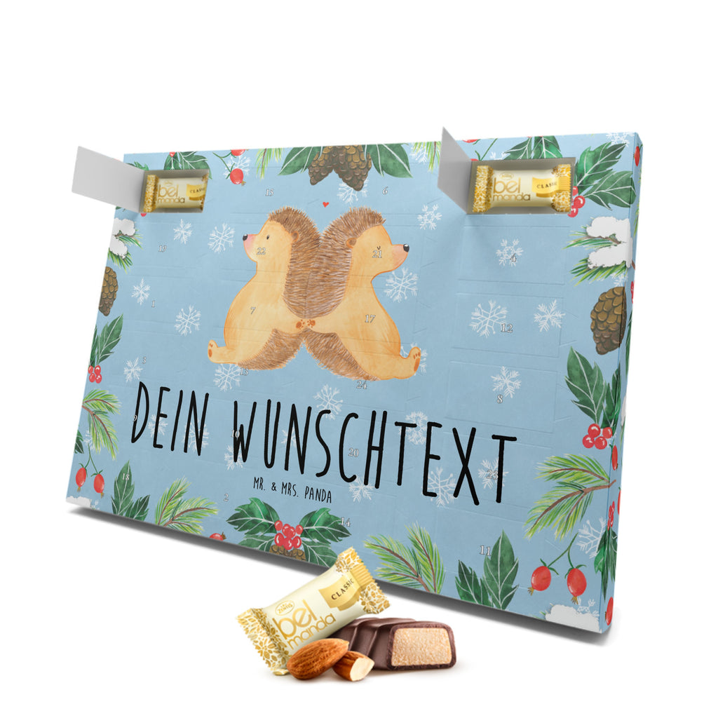 Personalisierter Marzipan Adventskalender Igel händchenhaltend Personalisierter Marzipan Adventskalender, Liebe, Partner, Freund, Freundin, Ehemann, Ehefrau, Heiraten, Verlobung, Heiratsantrag, Liebesgeschenk, Jahrestag, Hocheitstag, Igel, Igelliebe, Hand in Hand, Liebesbeweis, große Liebe, Liebesbotschaft, Hochzeit, Lieblingsmensch, Gemeinsamkeit, Love, Geschenk für zwei