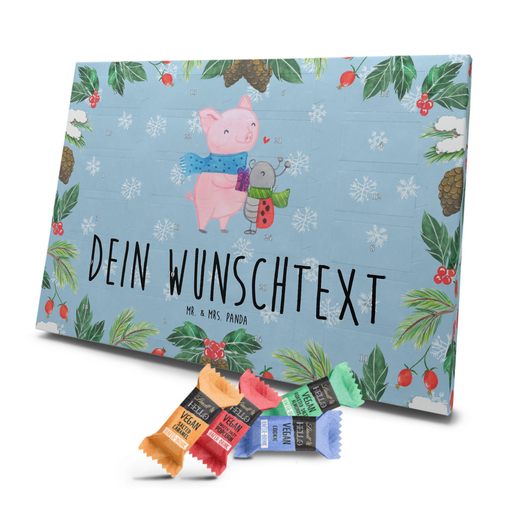 Personalisierter veganer Adventskalender Glühschwein Smörle Personalisierter veganer Adventskalender, Winter, Weihnachten, Weihnachtsdeko, Nikolaus, Advent, Heiligabend, Wintermotiv, Handgezeichnetes Glühschwein, Kreatives Glühschwein Design, Winterlicher Glühwein Spruch, Glühwein Liebhaber Geschenk, Herzliches Marienkäfer Motiv, Marienkäfer in Winterkleidung, Glühwein ist köstlich Spruch, Smörle der stolze Marienkäfer, Süßer Marienkäfer gibt Geschenk, Romantische Geschenkidee Glühwein