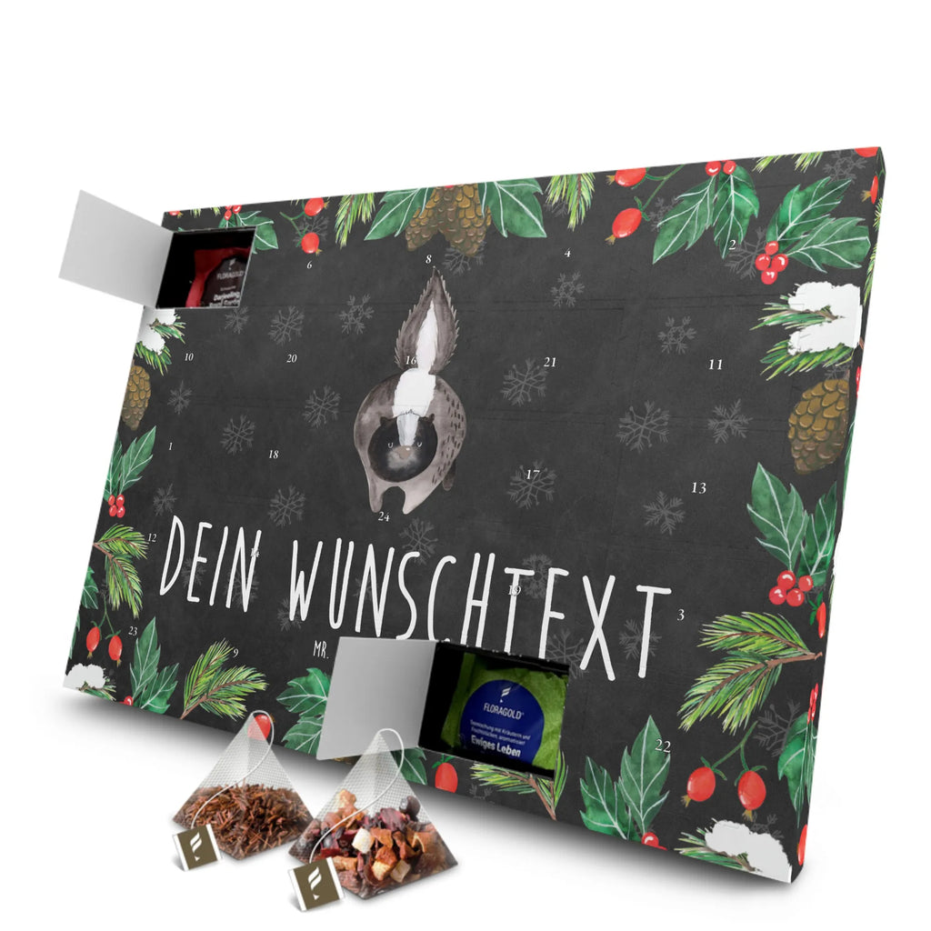 Personalisierter Tee Adventskalender Stinktier Angriff Personalisierter Tee Adventskalender, Stinktier, Skunk, Wildtier, Raubtier, Stinker, Stinki, wütend, Drohung