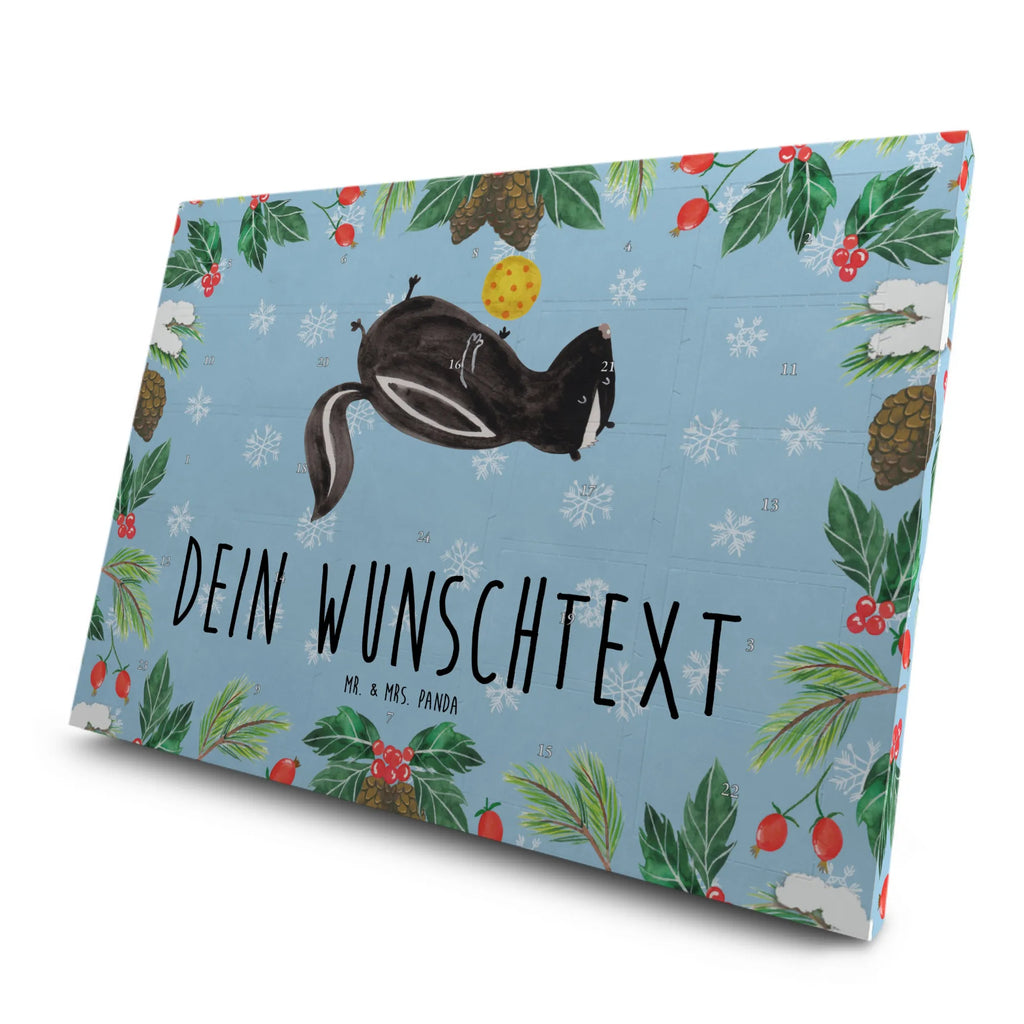 Personalisierter Tee Adventskalender Stinktier Ball Personalisierter Tee Adventskalender, Stinktier, Skunk, Wildtier, Raubtier, Stinker, Stinki, verspielt, Weisheit