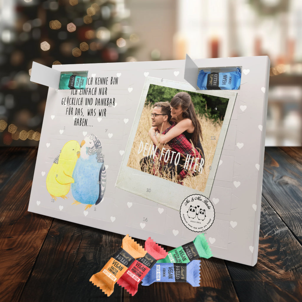 Personalisierter veganer Foto Adventskalender Wellensittich Liebe Personalisierter veganer Adventskalender, Liebe, Partner, Freund, Freundin, Ehemann, Ehefrau, Heiraten, Verlobung, Heiratsantrag, Liebesgeschenk, Jahrestag, Hocheitstag, Vögel, Wellensittich, Nähe, Kuscheln, Vertrauen