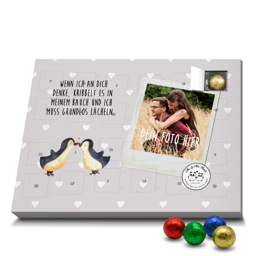 Personalisierter Schoko Foto Adventskalender Pinguine Kuss Personalisierter Adventskalender, Adventskalender mit Namen, Liebe, Partner, Freund, Freundin, Ehemann, Ehefrau, Heiraten, Verlobung, Heiratsantrag, Liebesgeschenk, Jahrestag, Hocheitstag, Valentinstag, Geschenk für Frauen, Hochzeitstag, Mitbringsel, Geschenk für Freundin, Geschenk für Partner, Liebesbeweis, für Männer, für Ehemann