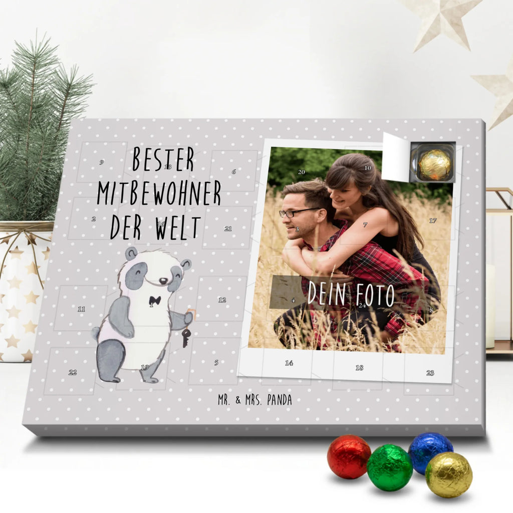 Personalisierter Schoko Foto Adventskalender Panda Bester Mitbewohner der Welt Personalisierter Schoko Foto Adventskalender, für, Dankeschön, Geschenk, Schenken, Geburtstag, Geburtstagsgeschenk, Geschenkidee, Danke, Bedanken, Mitbringsel, Freude machen, Geschenktipp, Mitbewohner, WG, Zimmernachbar, Wohngemeinschaft, WG-Bewohner, Zimmerkollege, Zimmergenosse, Stubenkamerad