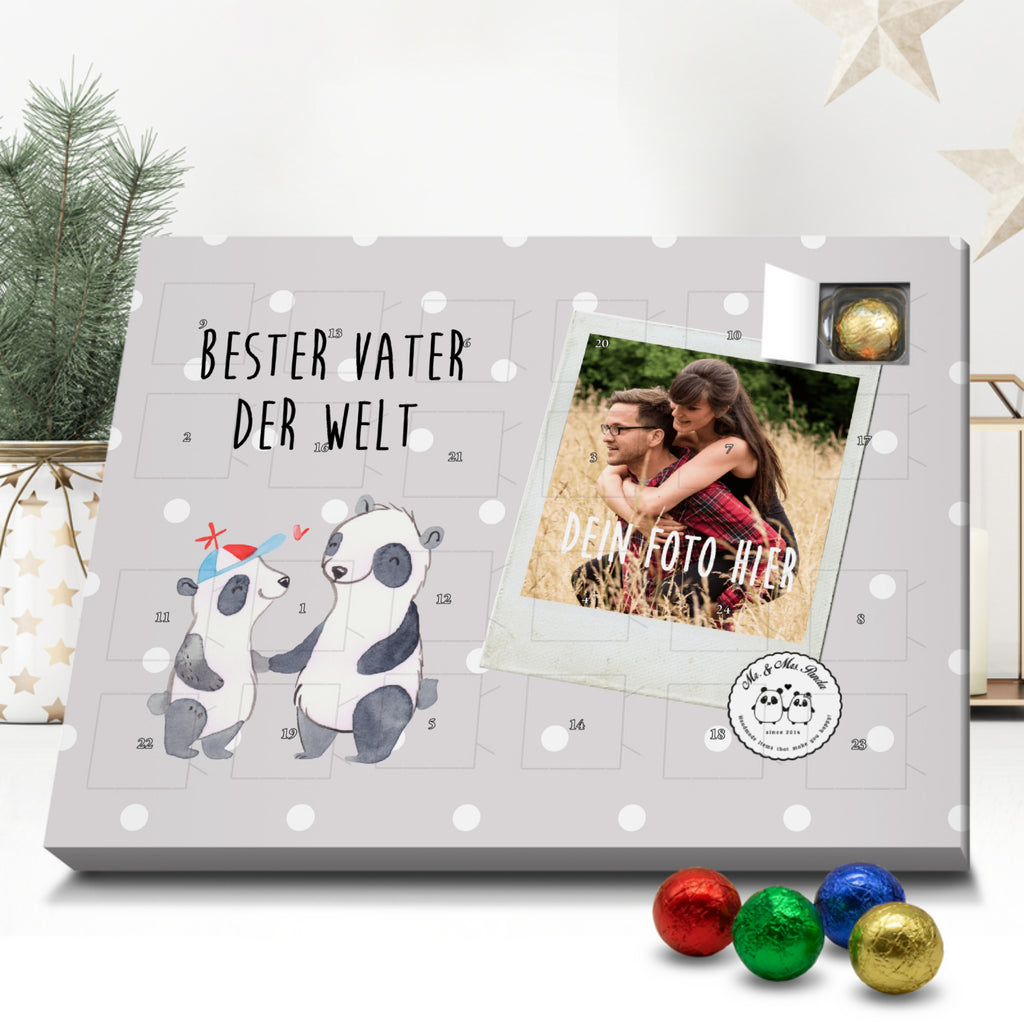 Personalisierter Schoko Foto Adventskalender Panda Bester Vater der Welt Personalisierter Adventskalender, Adventskalender mit Namen, für, Dankeschön, Geschenk, Schenken, Geburtstag, Geburtstagsgeschenk, Geschenkidee, Danke, Bedanken, Mitbringsel, Freude machen, Geschenktipp, Vater, Papa, Dad, Daddy, Paps, Papi, Vati, Eltern, Geschenk Vater, Mann, Familie, Bester, Kleinigkeit