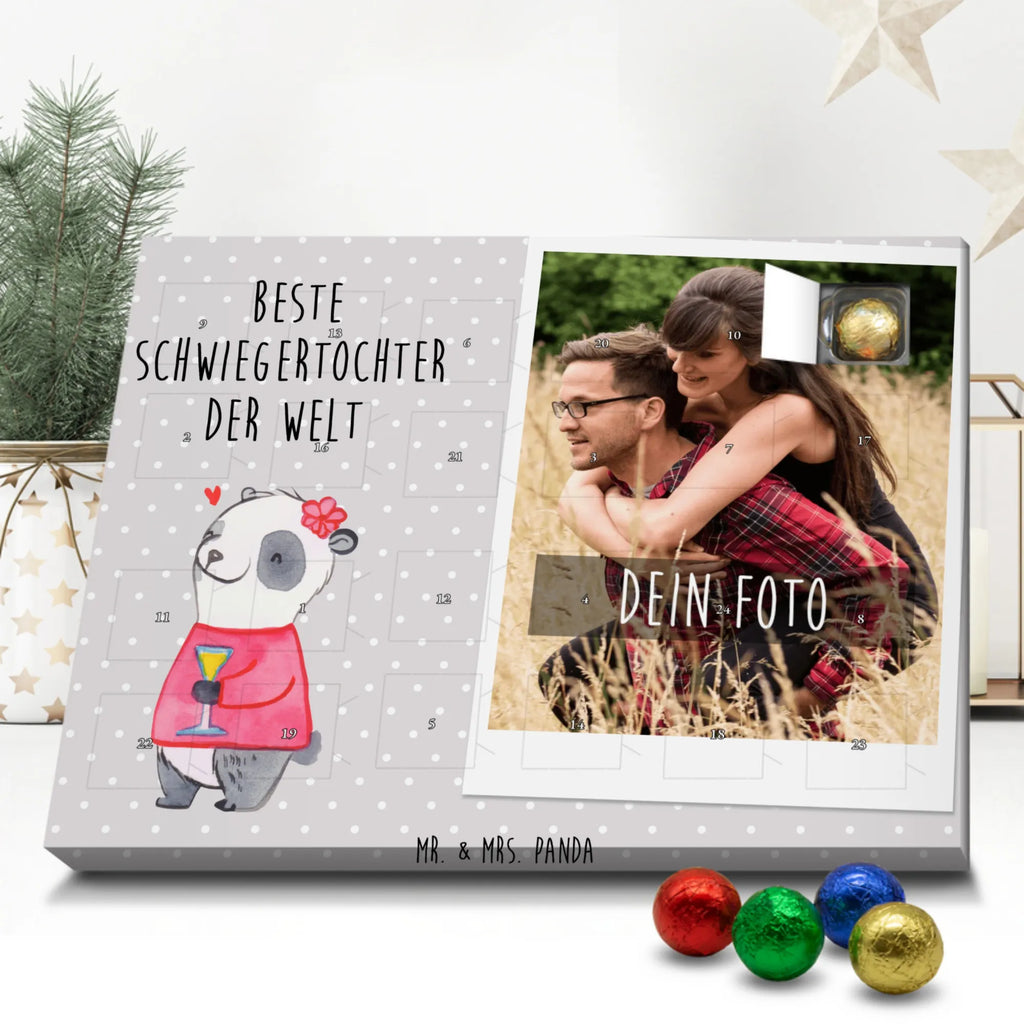 Personalisierter Schoko Foto Adventskalender Panda Beste Schwiegertochter der Welt Personalisierter Schoko Foto Adventskalender, für, Dankeschön, Geschenk, Schenken, Geburtstag, Geburtstagsgeschenk, Geschenkidee, Danke, Bedanken, Mitbringsel, Freude machen, Geschenktipp, Schwiegertochter, Tochter, Ehefrau des Sohns, Frau, angeheiratet, Hochzeit