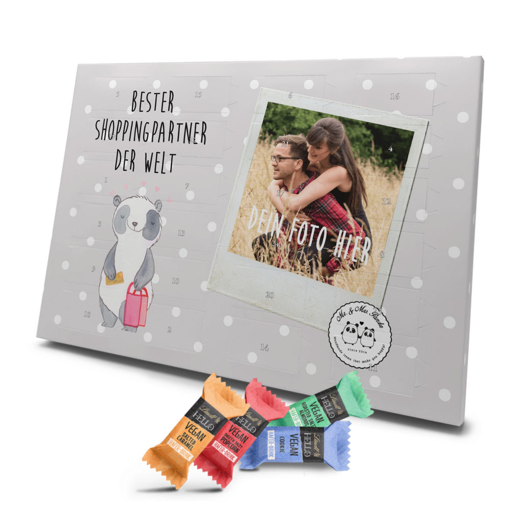 Personalisierter veganer Foto Adventskalender Panda Bester Shoppingpartner der Welt Personalisierter veganer Adventskalender, für, Dankeschön, Geschenk, Schenken, Geburtstag, Geburtstagsgeschenk, Geschenkidee, Danke, Bedanken, Mitbringsel, Freude machen, Geschenktipp, Shoppingpartner, Shoppen, Begleitung, Partner, Freundin, Freund, bff, Shopping, Einkaufen, Shopping-Queen, Queen, Bester