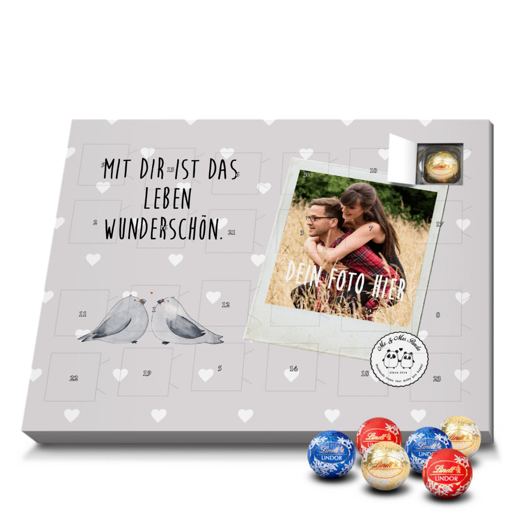 Personalisierter Kugel Markenschokolade Foto Adventskalender Turteltauben Liebe Personalisierter Kugel Markenschokolade Adventskalender, Liebe, Partner, Freund, Freundin, Ehemann, Ehefrau, Heiraten, Verlobung, Heiratsantrag, Liebesgeschenk, Jahrestag, Hocheitstag, Turteltauben, Turteltäubchen, Tauben, Verliebt, Verlobt, Verheiratet, Geschenk Freundin, Geschenk Freund, Liebesbeweis, Hochzeitstag, Geschenk Hochzeit