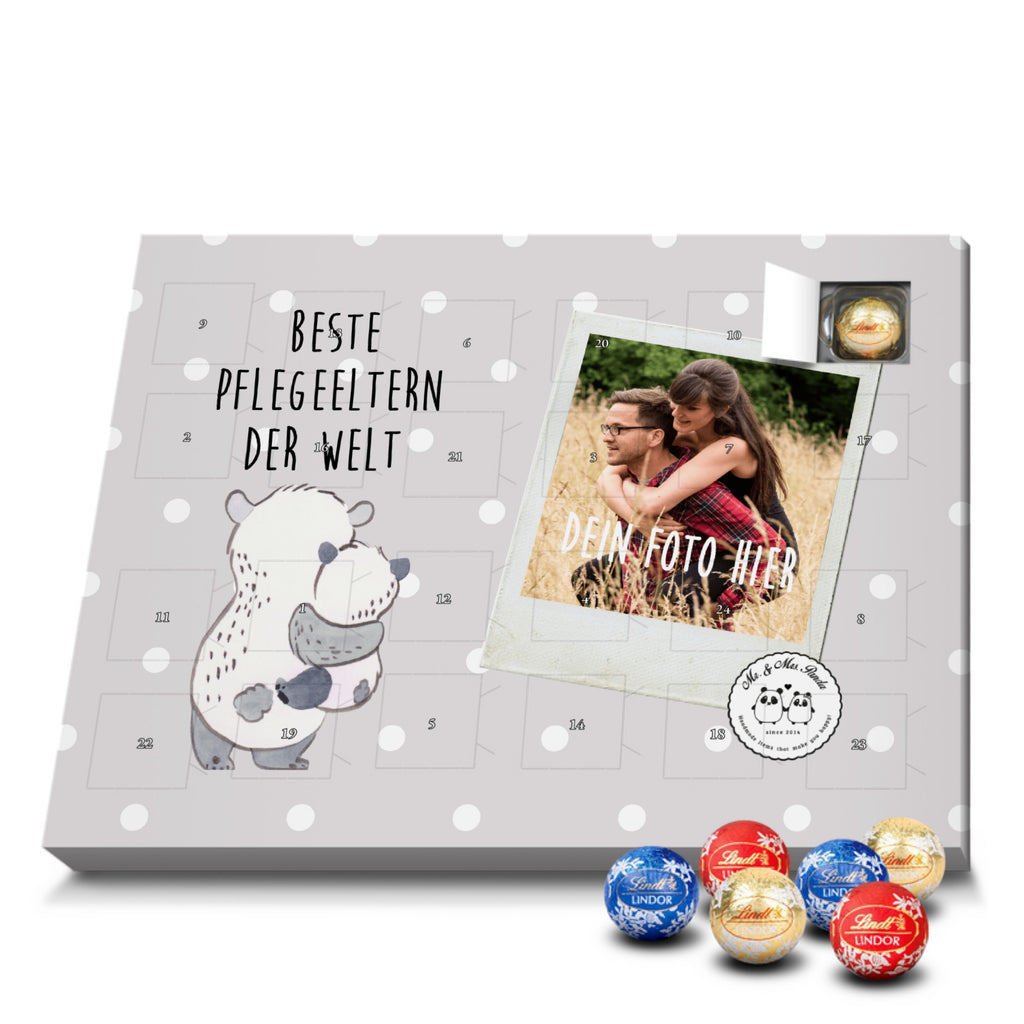 Personalisierter Kugel Markenschokolade Foto Adventskalender Panda Beste Pflegeeltern der Welt Personalisierter Kugel Markenschokolade Adventskalender, für, Dankeschön, Geschenk, Schenken, Geburtstag, Geburtstagsgeschenk, Geschenkidee, Danke, Bedanken, Mitbringsel, Freude machen, Geschenktipp, Pflegeeltern, Pflegekind, Adoption, Eltern, Mama, Papa, Mami, Papi, Familie, Elternpaar, Mama und Papa