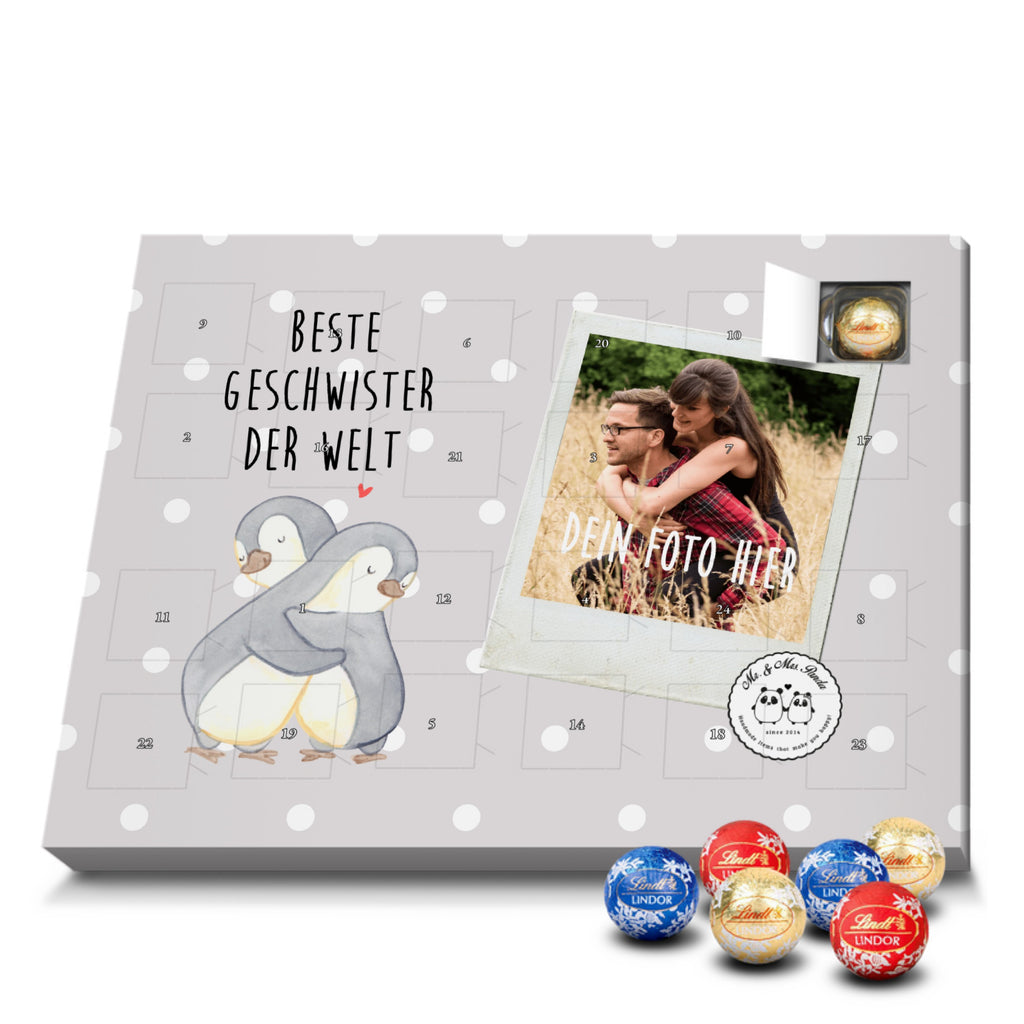 Personalisierter Kugel Markenschokolade Foto Adventskalender Pinguin Beste Geschwister der Welt Personalisierter Kugel Markenschokolade Adventskalender, für, Dankeschön, Geschenk, Schenken, Geburtstag, Geburtstagsgeschenk, Geschenkidee, Danke, Bedanken, Mitbringsel, Freude machen, Geschenktipp, Geschwister, Geschwisterchen, Bruder, Schwester, Schwestern, Brüder, Familie, Nachwuchs