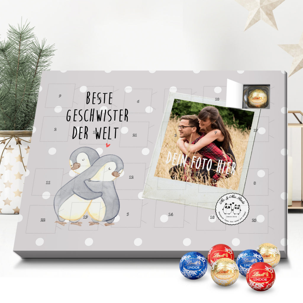 Personalisierter Kugel Markenschokolade Foto Adventskalender Pinguin Beste Geschwister der Welt Personalisierter Kugel Markenschokolade Adventskalender, für, Dankeschön, Geschenk, Schenken, Geburtstag, Geburtstagsgeschenk, Geschenkidee, Danke, Bedanken, Mitbringsel, Freude machen, Geschenktipp, Geschwister, Geschwisterchen, Bruder, Schwester, Schwestern, Brüder, Familie, Nachwuchs