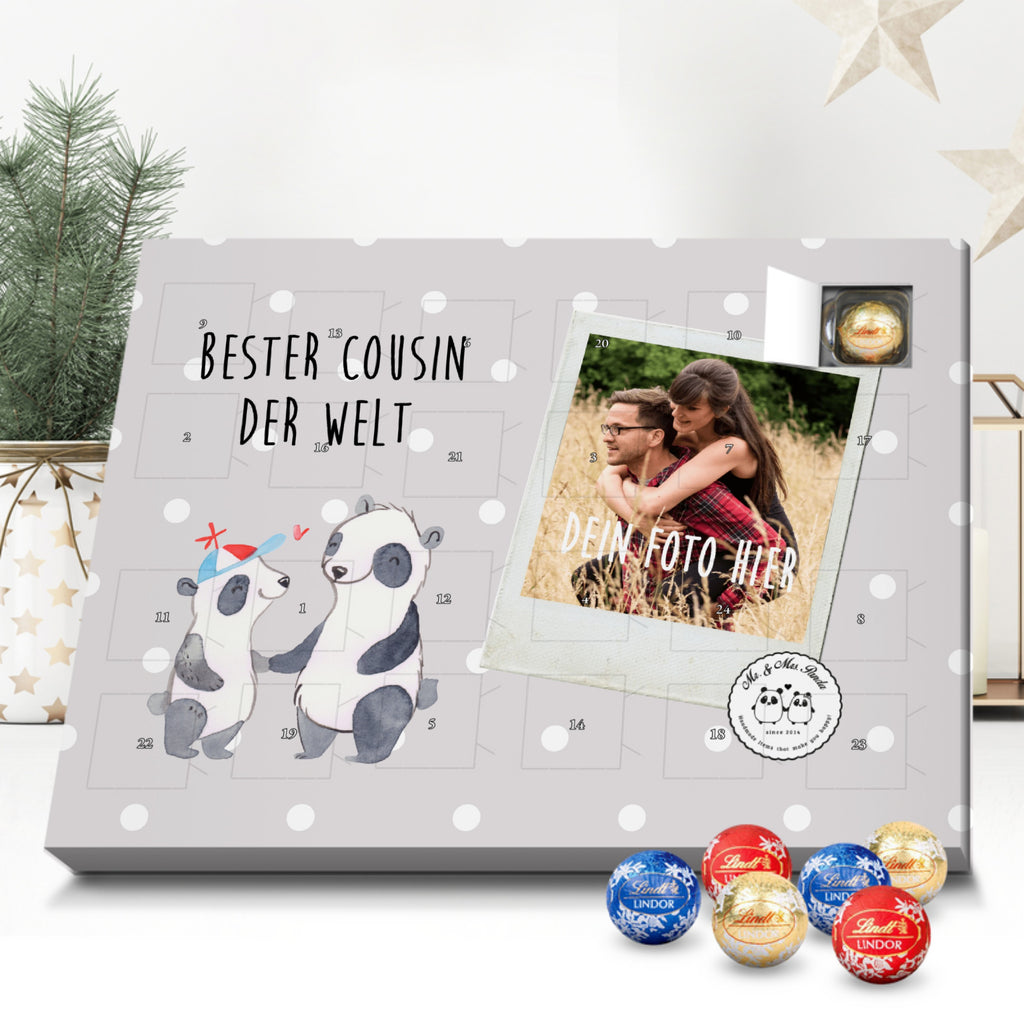 Personalisierter Kugel Markenschokolade Foto Adventskalender Panda Bester Cousin der Welt Personalisierter Kugel Markenschokolade Adventskalender, für, Dankeschön, Geschenk, Schenken, Geburtstag, Geburtstagsgeschenk, Geschenkidee, Danke, Bedanken, Mitbringsel, Freude machen, Geschenktipp, Cousin, Kousin, Vetter, Sohn von Onkel, Sohn von Tante, Familie, Verwandtschaft, Cousine