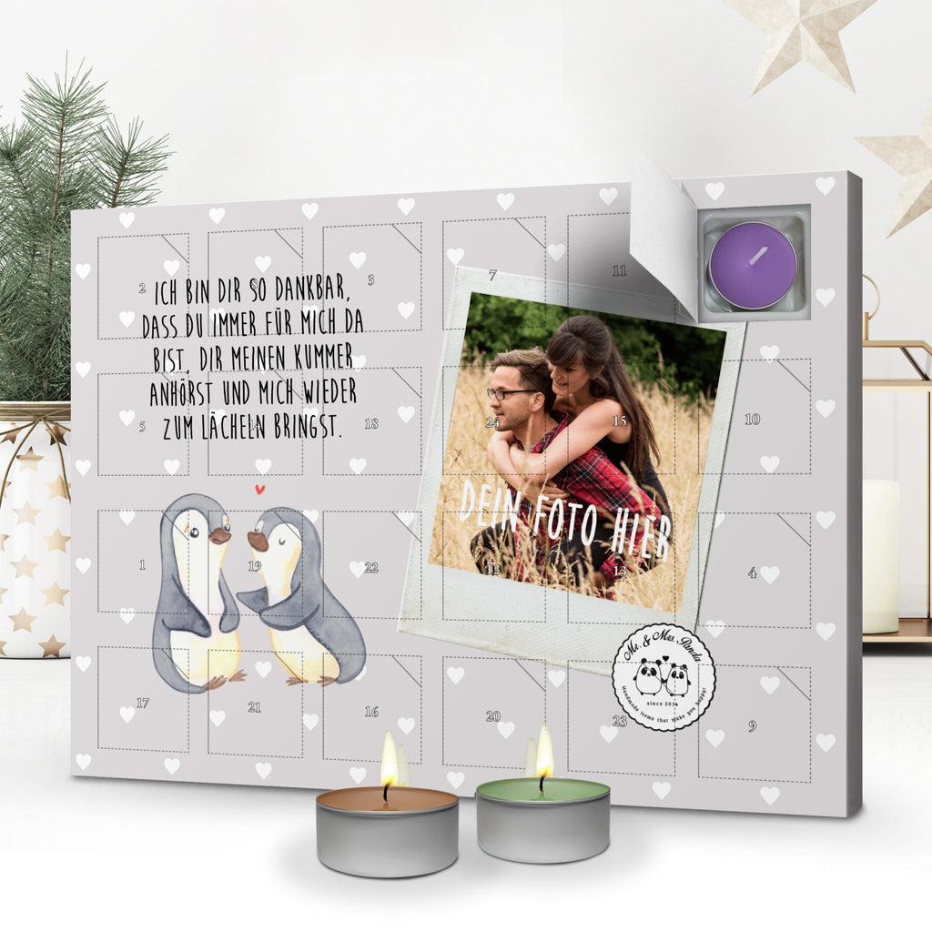 Personalisierter Duftkerzen Foto Adventskalender Pinguine trösten Personalisierter Duftkerzen Adventskalender, Liebe, Partner, Freund, Freundin, Ehemann, Ehefrau, Heiraten, Verlobung, Heiratsantrag, Liebesgeschenk, Jahrestag, Hocheitstag, Valentinstag, Geschenk für Frauen, Hochzeitstag, Mitbringsel, Geschenk für Freundin, Geschenk für Partner, Liebesbeweis, für Männer, für Ehemann