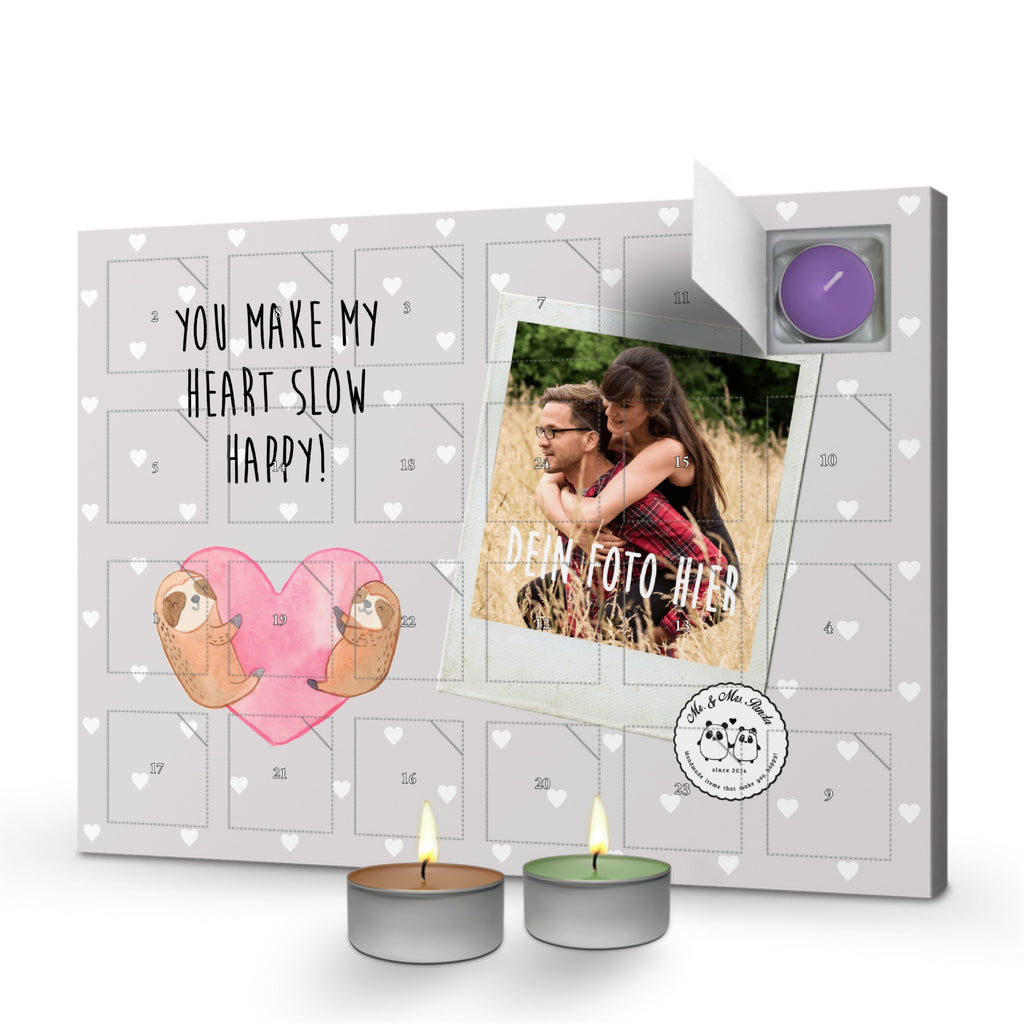 Personalisierter Duftkerzen Foto Adventskalender Faultiere Herz Personalisierter Duftkerzen Adventskalender, Liebe, Partner, Freund, Freundin, Ehemann, Ehefrau, Heiraten, Verlobung, Heiratsantrag, Liebesgeschenk, Jahrestag, Hocheitstag, Valentinstag, Geschenk für Frauen, Hochzeitstag, Mitbringsel, Geschenk für Freundin, Geschenk für Partner, Liebesbeweis, für Männer, für Ehemann